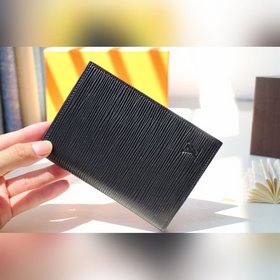 LV Модель M64501 Паспортный чехол Идеальный аксессуар для модных 