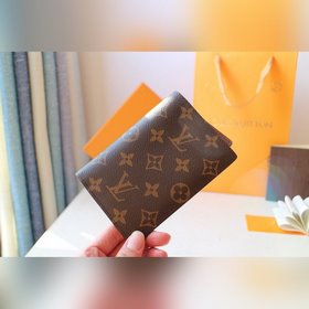 LV чехол для паспорта Модель M60181 Этот чехол для паспортов из т