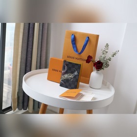 LV Артикул： N64604 Новый паспортный чехол для мужчин Идеальный 