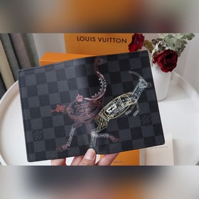 LV Артикул： N64604 Новый паспортный чехол для мужчин Идеальный 
