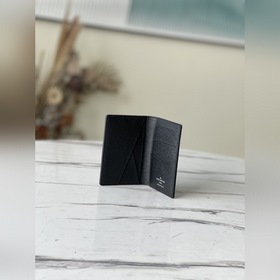 LV Артикул： M60502 Цвет «Аврора»  Pochette Voyage, средняя сумк