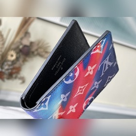 LV Артикул： M60895 Pochette Voyage средняя сумка Цвет «аврора» В