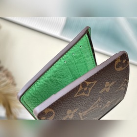 LV Артикул： M81357 Зеленый Костюмный кошелек Серия Новый мужской