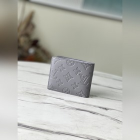 LV Артикул： M81383 2022 Новый кошелек Классический стиль, выраже