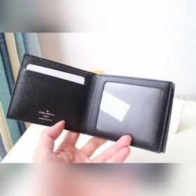 LV AMERIGO Кошелек Модель M60053 Этот кошелек Amerigo сочетает 