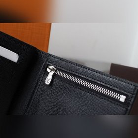 LV AMERIGO Кошелек Модель M60053 Этот кошелек Amerigo сочетает в