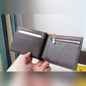 LV AMERIGO Кошелек Модель M60053 Этот кошелек Amerigo сочетает