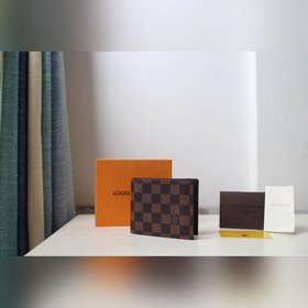 LV AMERIGO Кошелек Модель M60053 Этот кошелек Amerigo сочетает