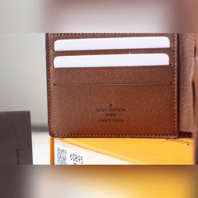 Кошелек LV MULTIPLE Модель M60895 Изготовлен из стильной парусины