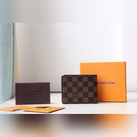 Кошелек LV MULTIPLE Модель M60895 Изготовлен из стильной парусины