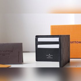 Кошелек LV MULTIPLE Модель M60895 Изготовлен из стильной парусины