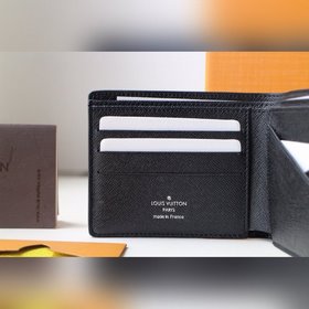 Кошелек LV MULTIPLE Модель M60895 Изготовлен из стильной парусины