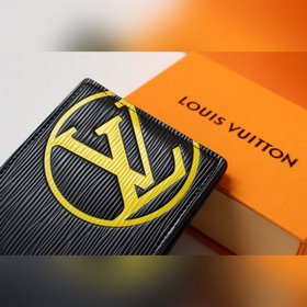 LV Multiple Кошелек Модель M67907 Осенний дизайн 2019 года из м