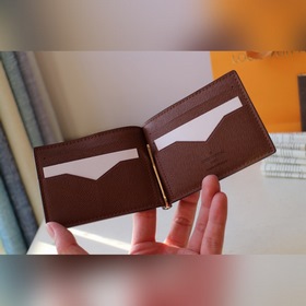 LV Модель M66543 Короткий кошелек Идеальное место для хранения