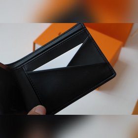 LV Модель M30952 Короткий кошелек с вышитыми линиями Осенний ко