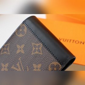 LV Модель M69408 Старый дизайн  Multiple Кошелек Тонкий дизайн,