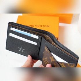 LV Модель M69408 Старый дизайн  Multiple Кошелек Тонкий дизайн,