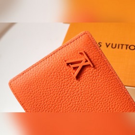 LV Многофункциональный кошелек Артикул： M81026 Изготовлен из ко
