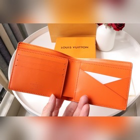 LV Многофункциональный кошелек Артикул： M81026 Изготовлен из ко