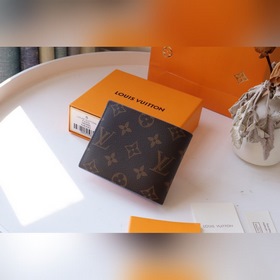 LV MULTIPLE Короткий кошелек Артикул： M60895 Коллекция «Баскетбо