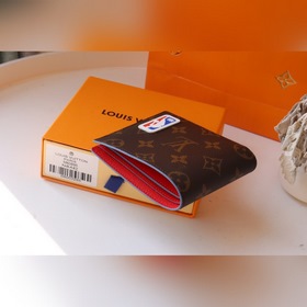 LV MULTIPLE Короткий кошелек Артикул： M60895 Коллекция «Баскетбо