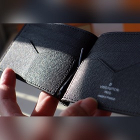 LV Держатель для купюр Артикул M66543 Идеальное место для хране