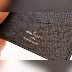 LV Держатель для купюр Артикул M66543 Идеальное место для хране