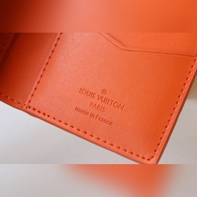 LV Карманный кошелек Артикул： M81540 Карманный кошелек Дань ув