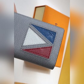 LV Артикул： M30787 Карманный кошелек Этот карманный кошелек с ин