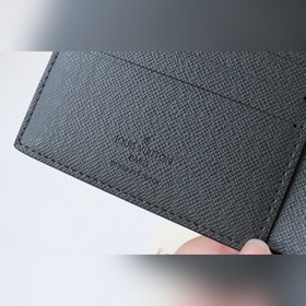 LV Артикул： M30843 Кошелек Из кожаной коллекции, изготовлен из к