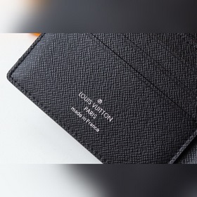 LV Артикул： M80017 Кошелек MULTIPLE Кошелек Multiple небольшой 