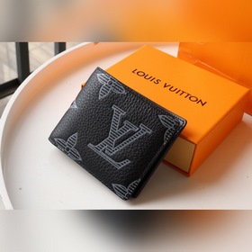LV Артикул： M80039 Короткий кошелек В коллекции весна-лето 2021