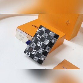 LV Артикул： M80170 Карманный кошелек Изготовлен из ткани Damier 