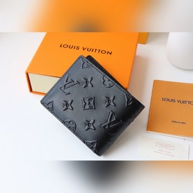 LV Артикул： M80520 Короткий кошелек Этот кошелек новой конструкц