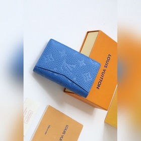 LV Артикул： M80585 Универсальный кошелек в форме сумки Этот унив