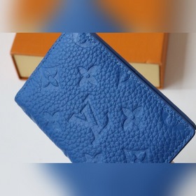 LV Артикул： M80585 Универсальный кошелек в форме сумки Этот унив