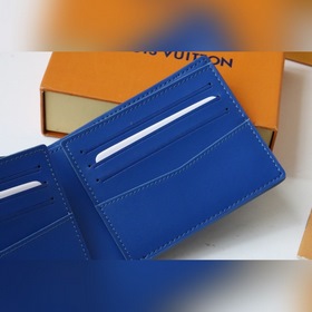 LV Артикул： M80590 SLENDER Кошелек Slender Этот новый кошелек Sl