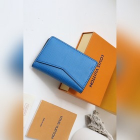 LV Артикул： M80767 Универсальный кошелек в форме сумки Этот унив