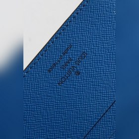 LV Артикул： M80781 Кошелек MULTIPLE Этот небольшой изящный коше