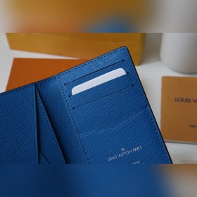 LV Артикул： M80798 Универсальный кошелек в сумке Этот универсал