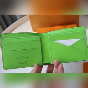 LV Артикул： M81257 Короткий кошелек Multiple Монограмма на покр