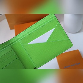 LV Артикул： M81257 Короткий кошелек Multiple Монограмма на покр
