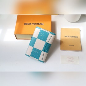 LV Артикул： N60494 Короткий кошелек Кошелек Этот кожаный кошелек