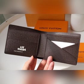 LV Короткий кошелек MULTIPLE Артикул： M60895 Желтый цветок Изго