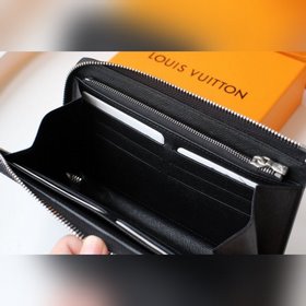 LV  Zippy Dragonne кошелек на молнии Артикул： N69409 Крестообра