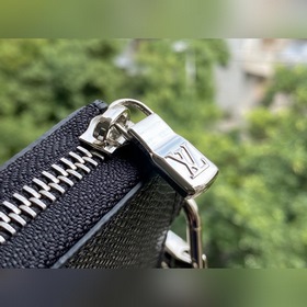 LV Артикул M69409 Новый кошелек из классической кожи Taga При от