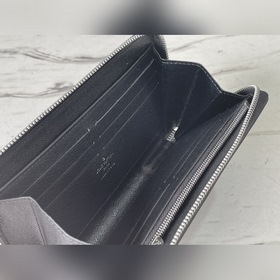 LV Артикул： M69409 Кошелек с застежкой-молнией виде волнистой ли