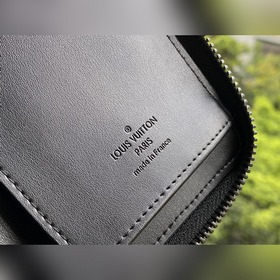 LV Артикул： M80505 Черный кошелек с прямой застежкой-молнией Эт