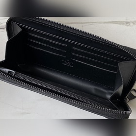 LV Артикул： M80558 Черный TRUNK кошелек на молнии Вдохновленный 