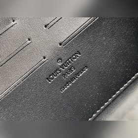 LV Артикул： M80558 Черный TRUNK кошелек на молнии Вдохновленный 